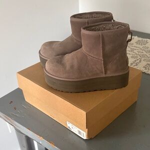 UGG Classic Platform Winter Boots